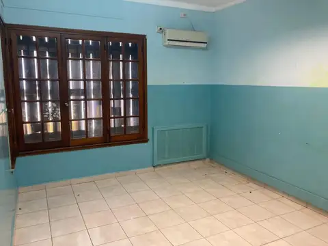 Local en Alquiler 45 años