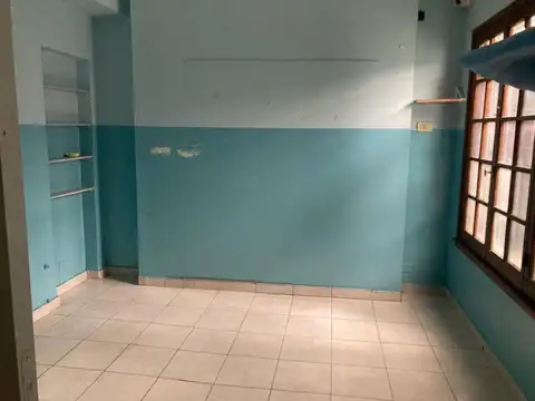 Local en Alquiler 45 años