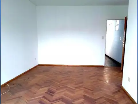 Departamento en Venta en Flores, USD 109.000