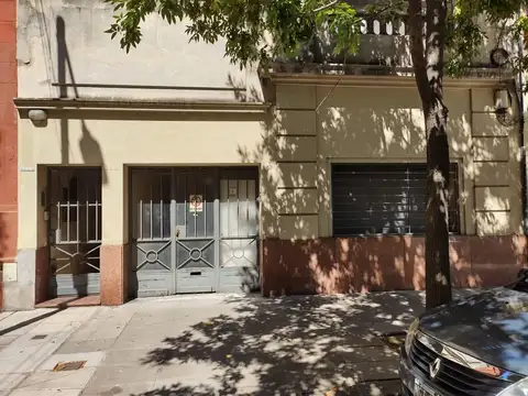 PH en venta para refaccionar en Palermo