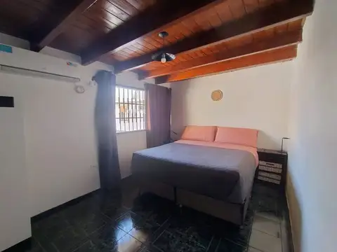 VENTA: AMPLIO Y CÓMODO DÚPLEX EN LUZURIAGA, MAIPÚ.