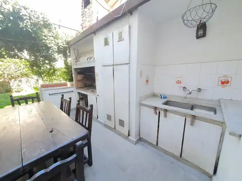 Venta Casa 6 ambientes en  BECCAR Vias a Libertador