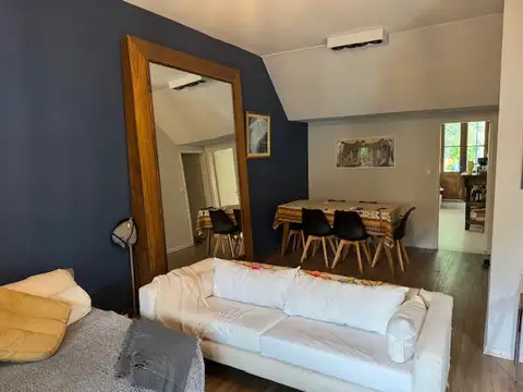 Muy lindo PH en venta Beccar de tres dormitorios y jardin propio apto credito