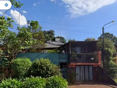 Casa 6 ambientes con 2 baños