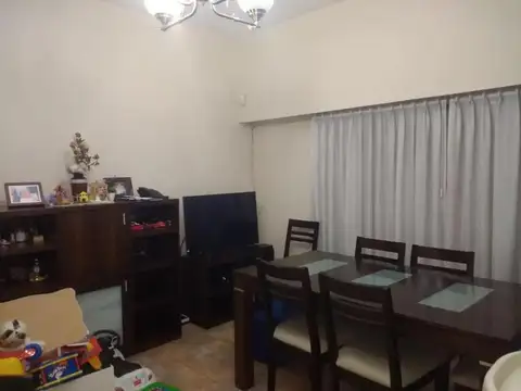 Dunant Al 1900 Esquina El Tordo