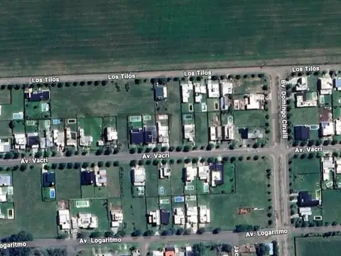 Los Tilos 100, Piso 0