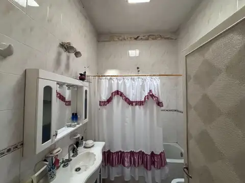 CASA EN VENTA EN PERGAMINO