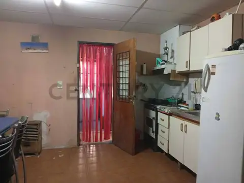 Casa en PH en venta. Calle 14 A e/ 460 y 461, City Bell.