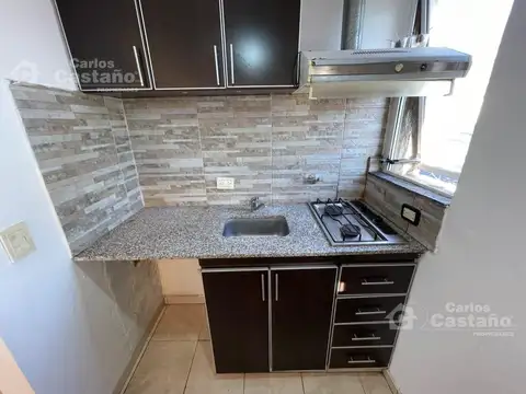 Depto Tipo Casa 2 ambientes con 1 baño