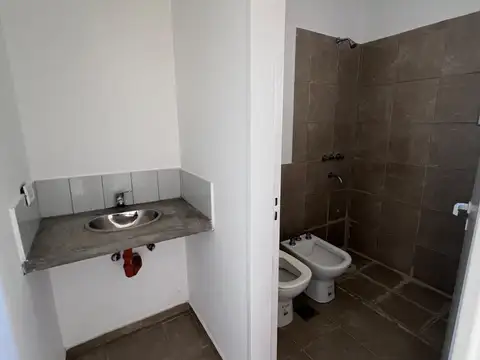 Depto Tipo Casa 4 ambientes con 2 baños