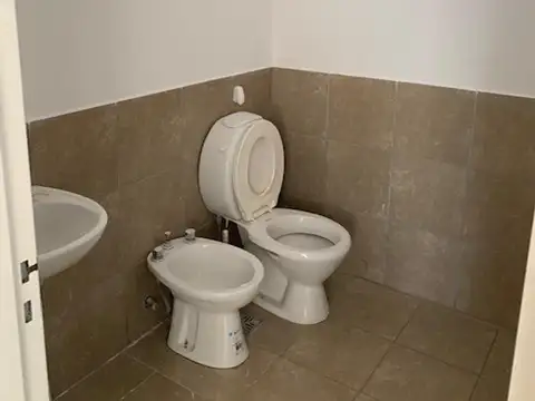 Depto Tipo Casa en Alquiler de 3 dormitorios