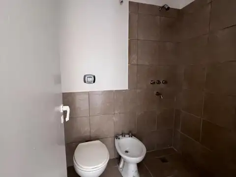 Depto Tipo Casa en Alquiler de 3 dormitorios