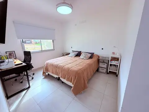 VENTA CASA ESQUINA BARRIO CERRADO BELA VISTA CORDOBA