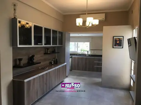 Casa en Venta en Villa Luzuriaga, USD 214.000