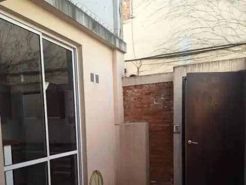 Casa en Alquiler de 1 dormitorio