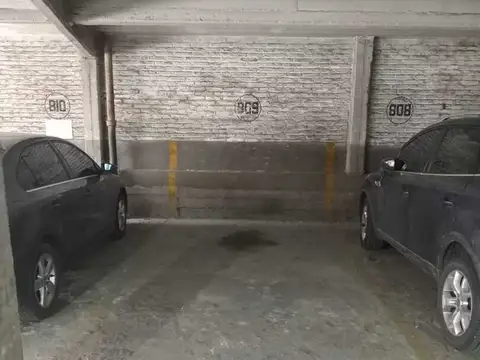 Cochera en Venta en La Plata [Cod: 2877]