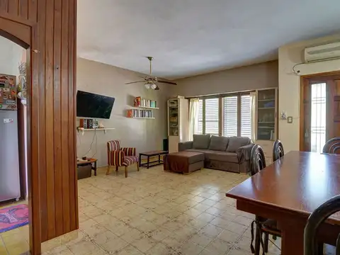 VENTA DOS VIVIENDAS EN LOTE PROPIO EN V.SARFIELD