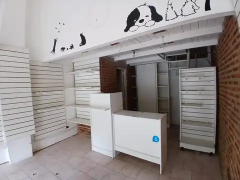 Local en Alquiler en Castelar Norte, $ 800.000