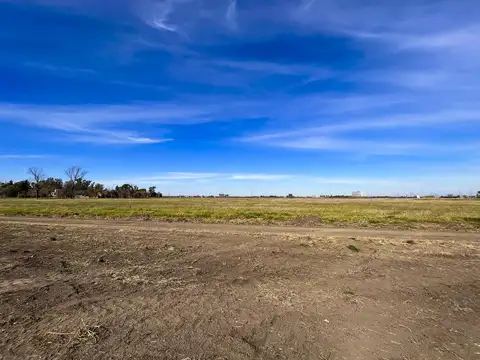 Fracción de tierra subdividida en Barrio Tango