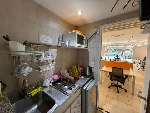 Local en Venta en Recoleta, USD 350.000