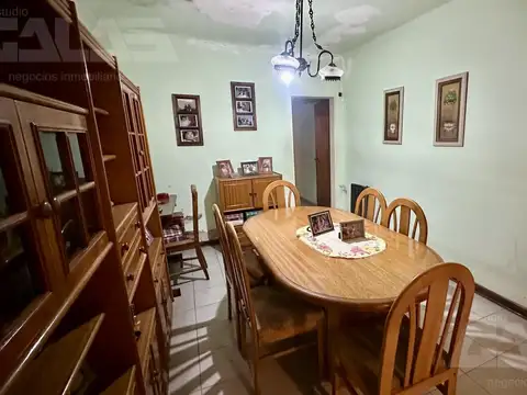 Casa en Venta con 1 cochera