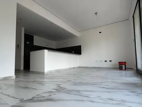 Mariano Moreno 100
