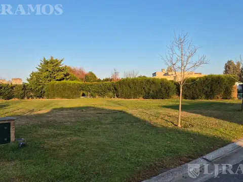 Lote de 822 m2 en venta en San Francisco