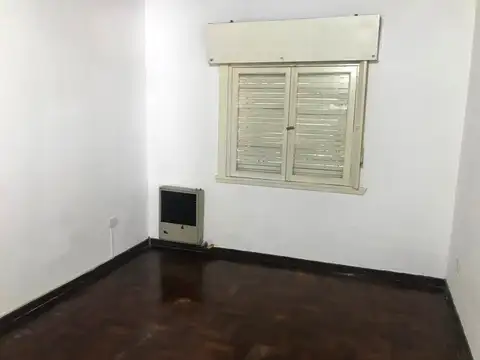 OPORTUNIDAD   CASA 4 AMBIENTES EN VENTA - SAN MIGUEL - APTA PARA CRÉDITO HIPOTECARIO  