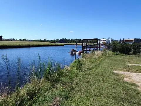 Terreno en Venta, FOS 0,33