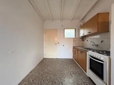 Depto Tipo Casa en Venta en San Carlos, USD 38.000
