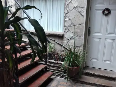 Depto Tipo Casa en Venta de Monoambiente