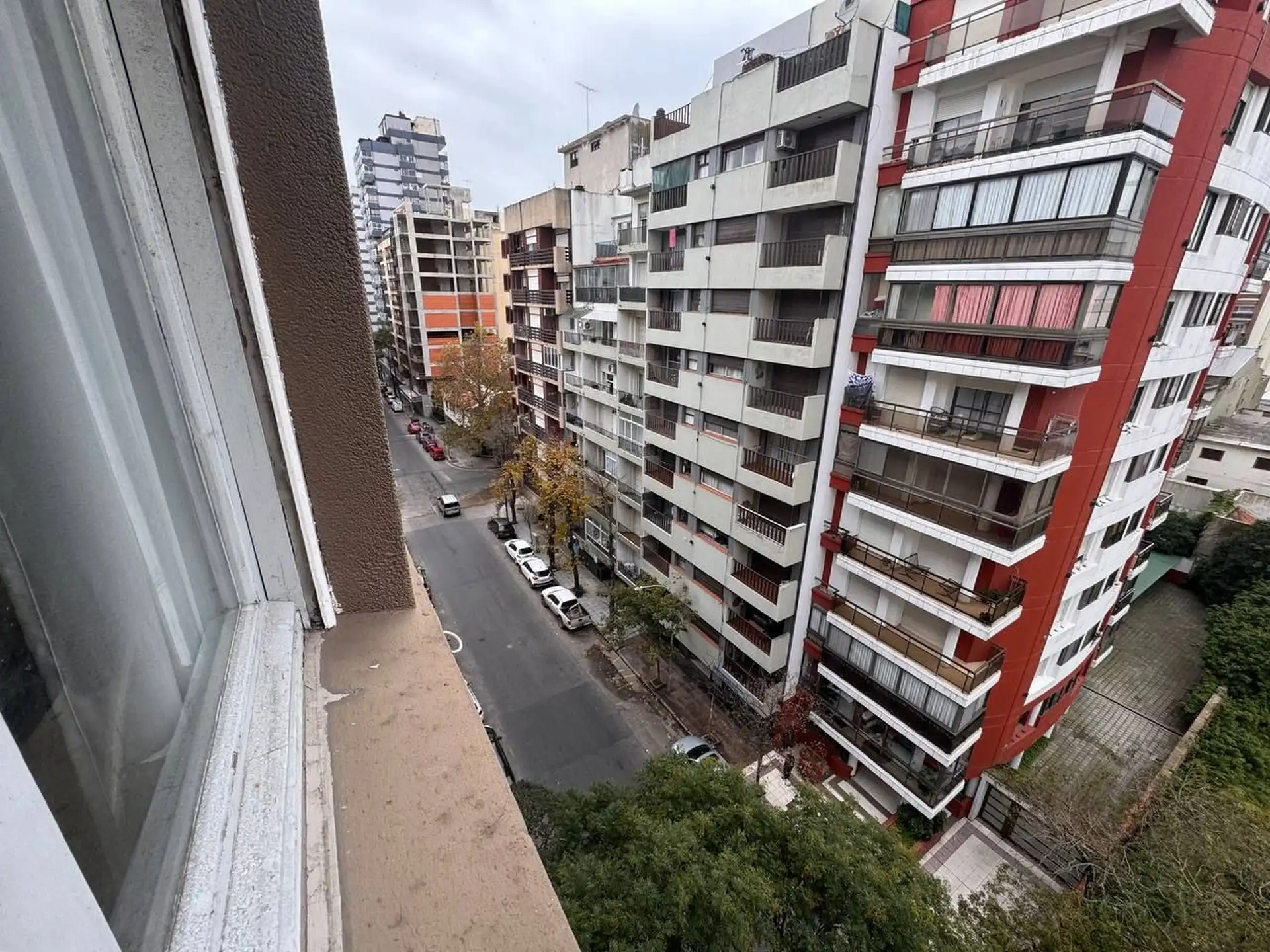 Depto 1 amb, 24m² en zona Aldrey, a refaccionar