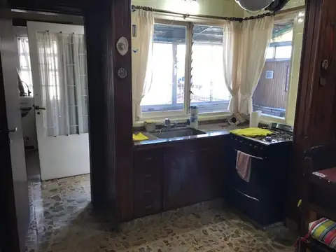 Depto Tipo Casa en Venta en Ramos Mejia, USD 83.000