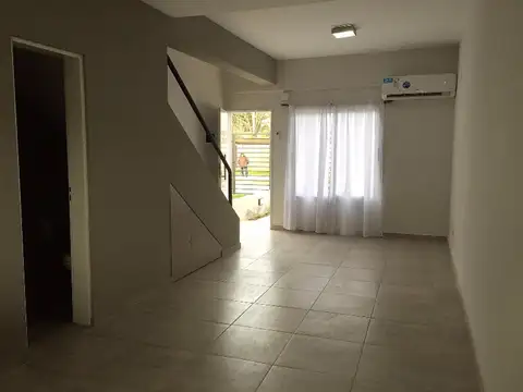 Casa en Alquiler de 2 dormitorios