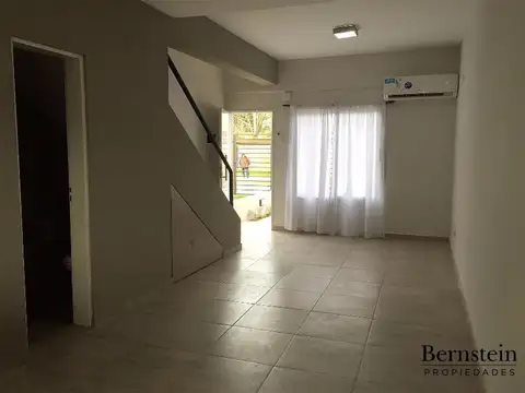 Casa en Alquiler de 2 dormitorios