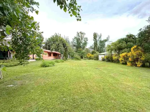 Casa 6 ambientes con 3 baños