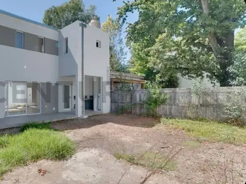 Casa en Venta en City Bell, USD 150.000