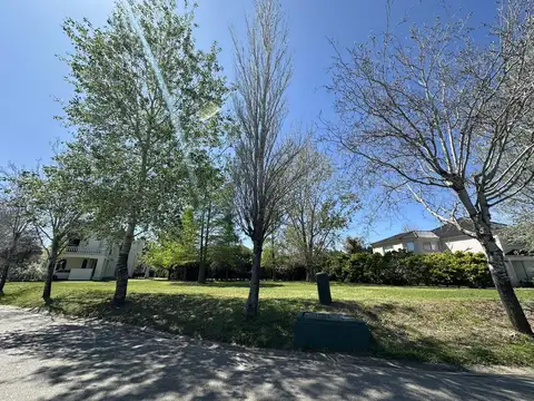 Terreno en Venta en Septiembre, USD 250.000