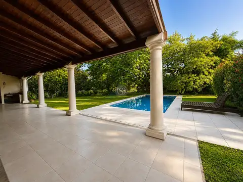 Casa 4 ambientes con 3 baños