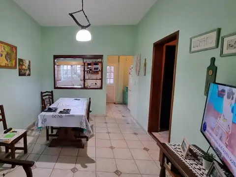 Casa en Venta en Bernal Oeste, USD 140.000