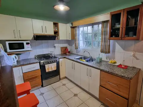 Casa en Venta con 3 cocheras