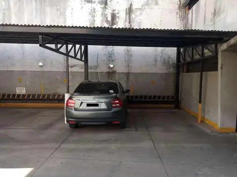 Venta Cocheras en barrio Abasto