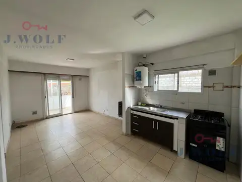 Comodo Departamento de 3 Ambientes
