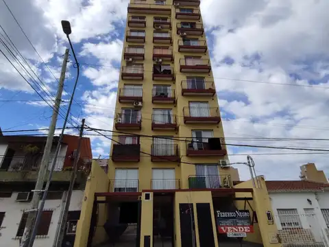 Int. Irigoin 900, Piso 8