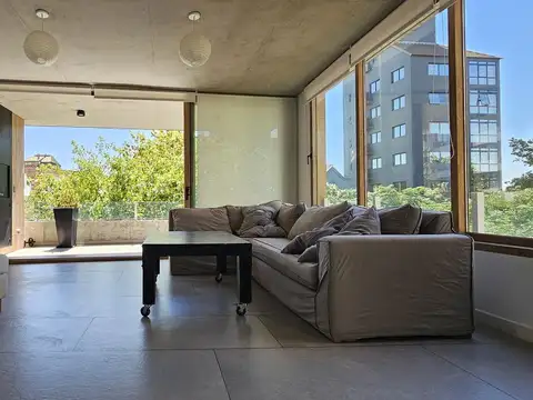 Acassuso 32, San Isidro