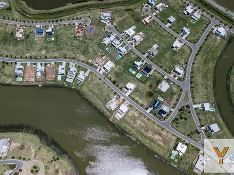 Terreno en Venta en Puertos - Barrio Vistas, USD 245.000
