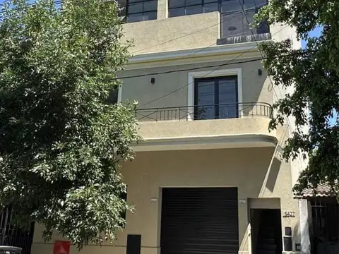 Galpón en Venta en Monte Castro, CABA