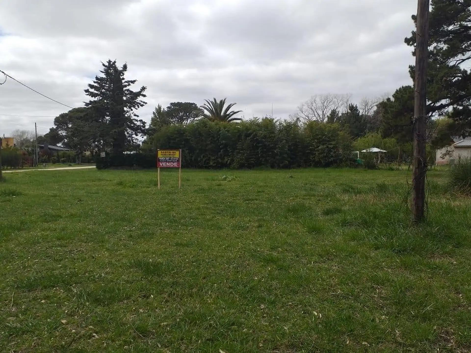 Terreno en venta 1096m² en La Armonia
