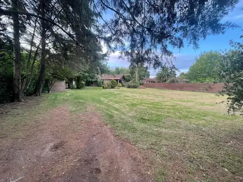 Quinta en Venta con 5 cocheras