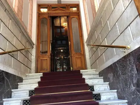 Departamento en Venta de 7 ambientes